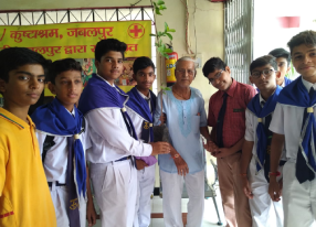 Visit to Old Age home - Ryan Intetrnational School, SXHS Jabalpur